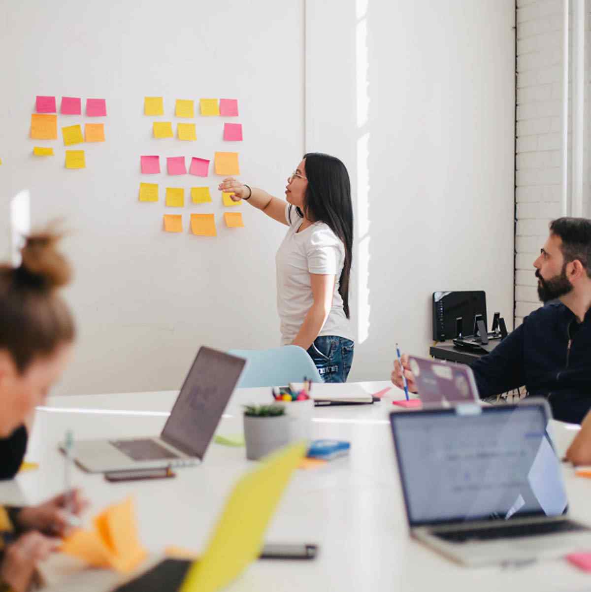 image_12_home_01 https://strategiq.info/wp-content/uploads/2023/07/image_12_home_01.jpg